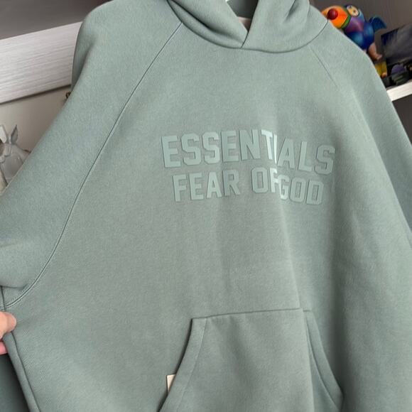 Fear of God Essentials Sage Hoodie - Mens M - Picture 3 of 6